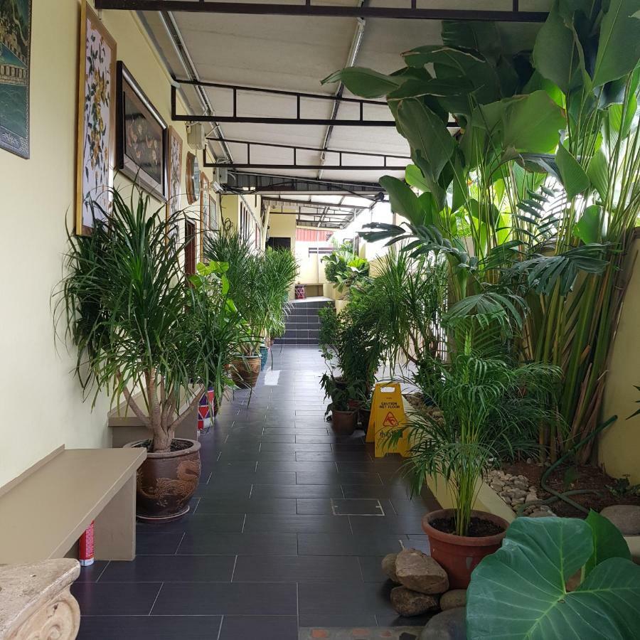 Check Inn Johor Bahru Exteriér fotografie